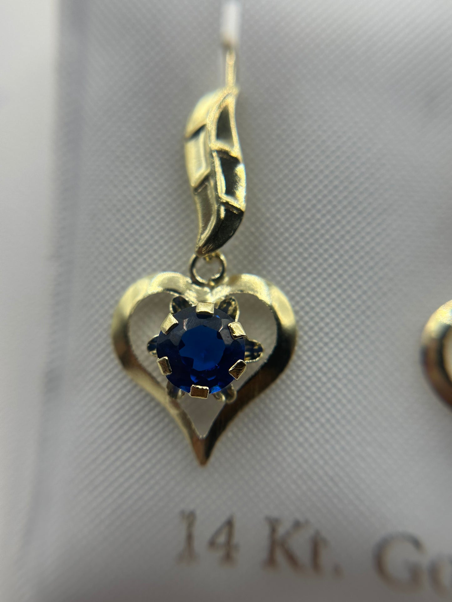 14K Hanging Heart